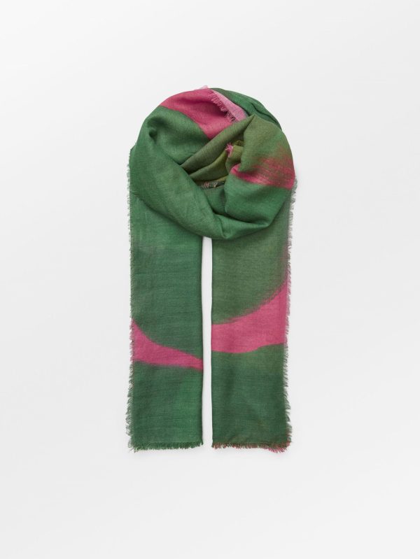 Amara Siw Scarf