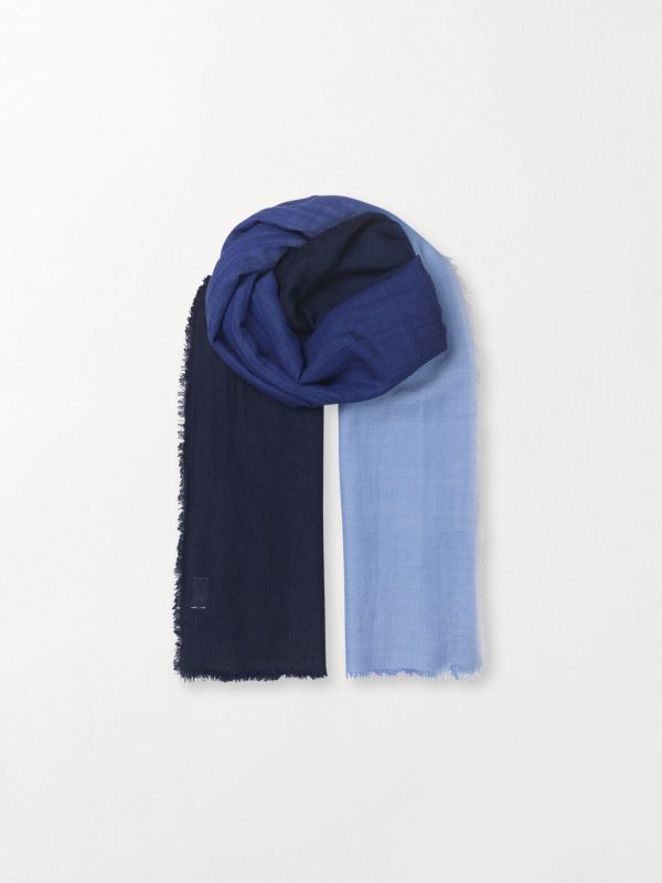 Finola Scarf