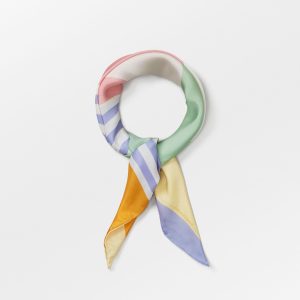 Lei Sia Scarf