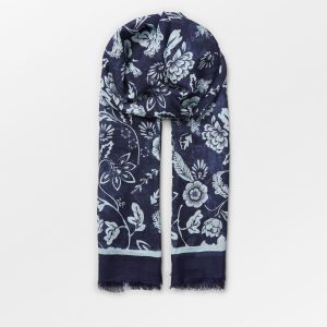 Reggie Siw Scarf