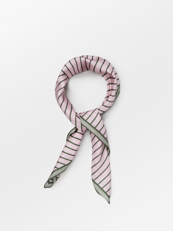 Dyna Sia Scarf